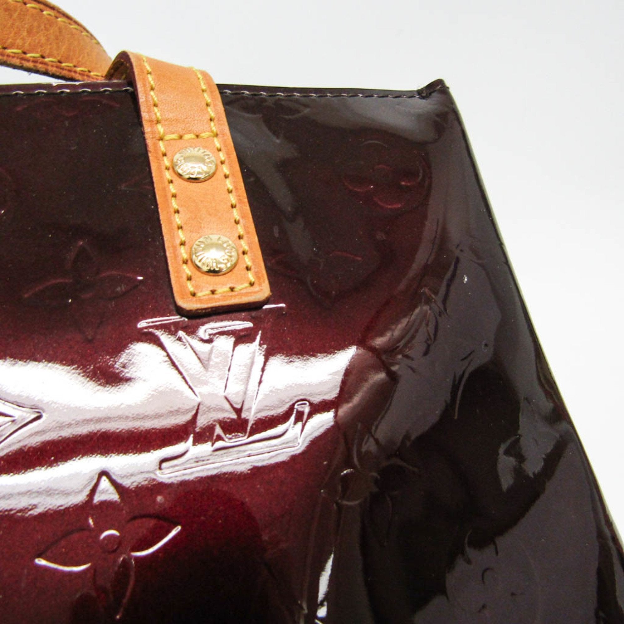 Louis Vuitton Reade Red Patent Leather Handbag (Pre-Owned)