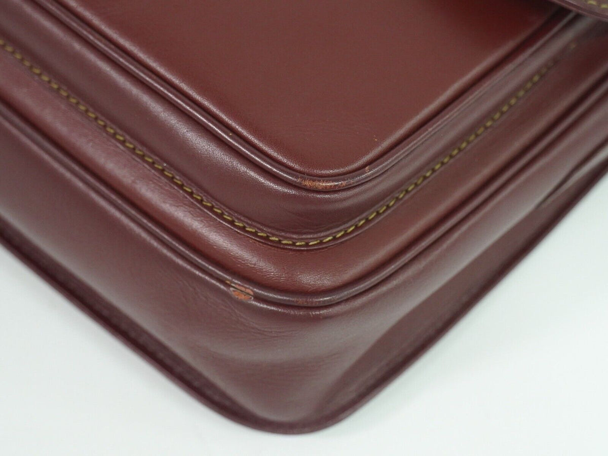 Cartier Must De Cartier Burgundy Leather Shoulder Bag (Pre-Owned)