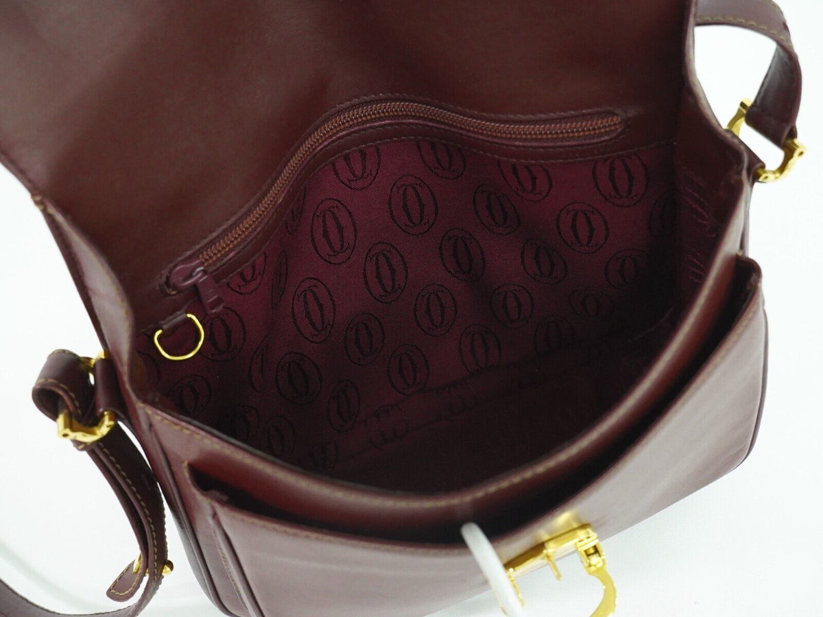 Cartier Must De Cartier Burgundy Leather Shoulder Bag (Pre-Owned)