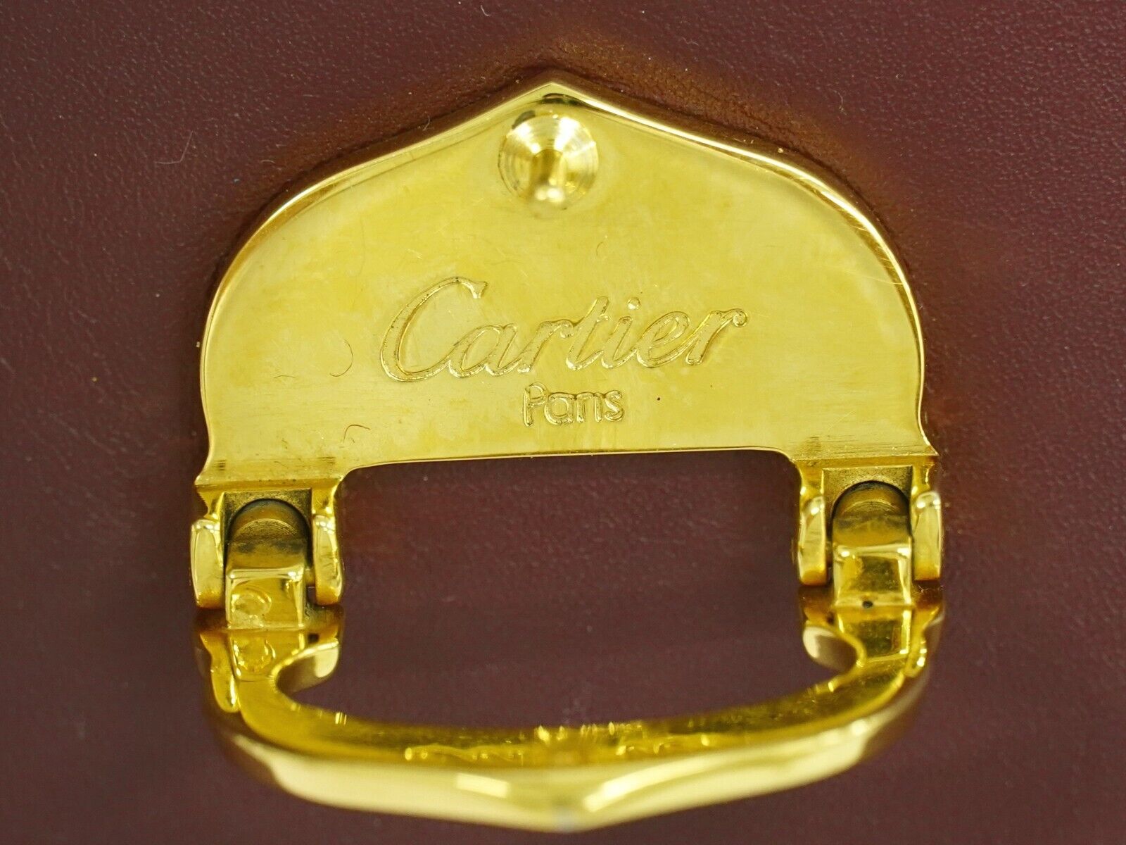 Cartier Must De Cartier Burgundy Leather Shoulder Bag (Pre-Owned)