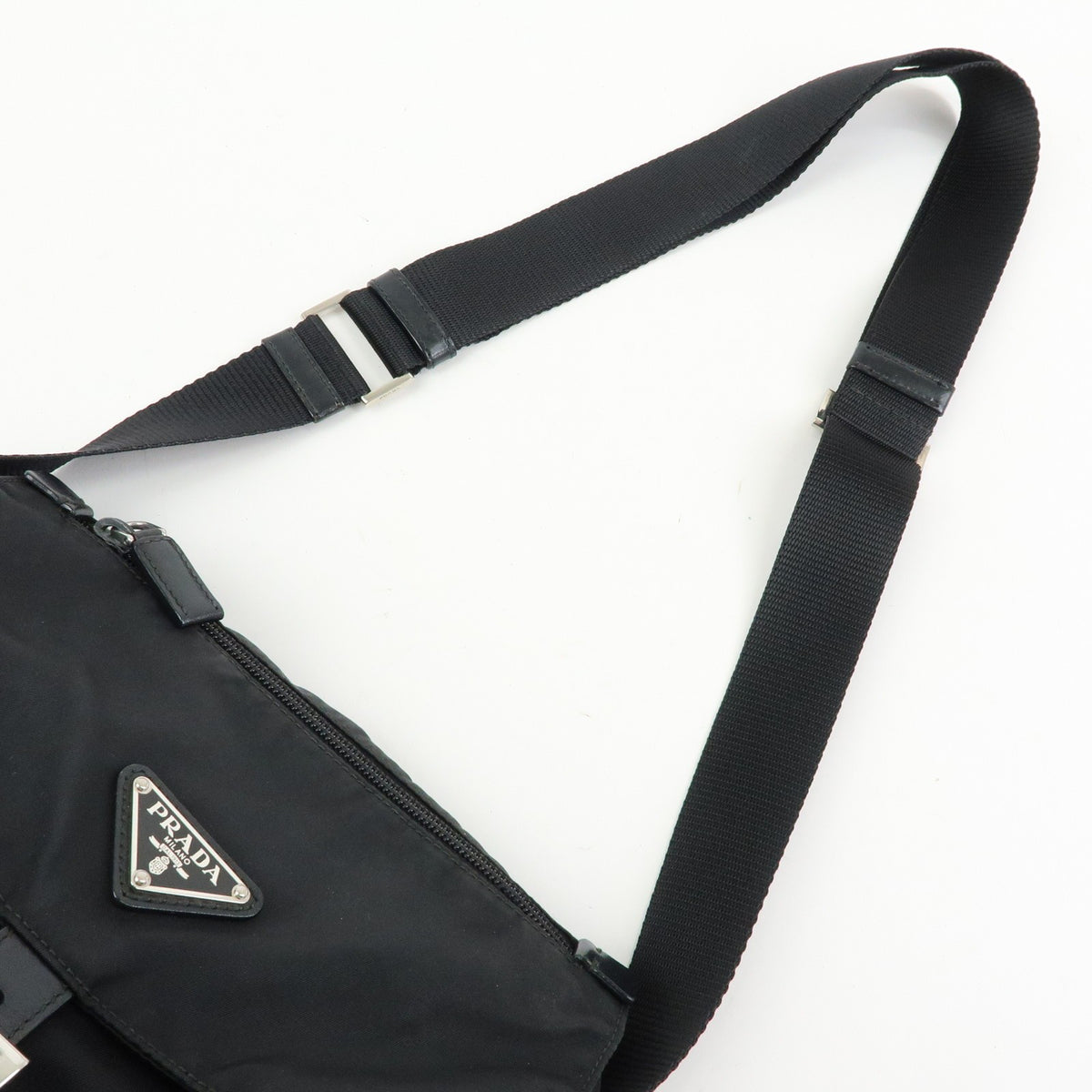 Prada Zip Buckle Messenger Tessuto Black Nylon Handbag (Pre-Owned)