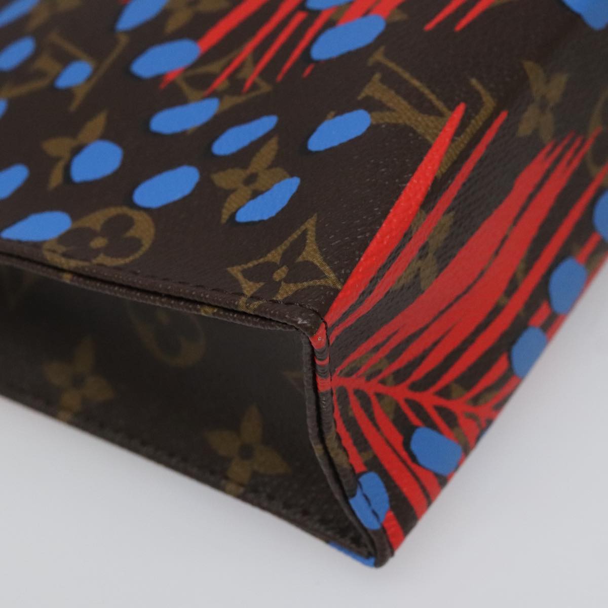 Louis Vuitton Trousse De Toilette Multicolour Canvas Clutch Bag (Pre-Owned)