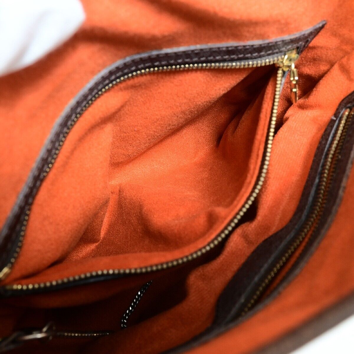 Louis Vuitton Marais Brown Canvas Shoulder Bag (Pre-Owned)