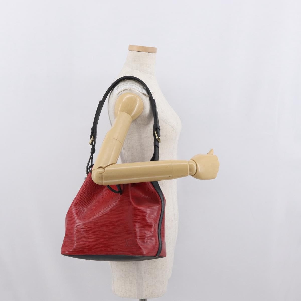 Louis Vuitton Bicolor Petit Noe Epi Leather Red Leather Handbag (Pre-Owned)