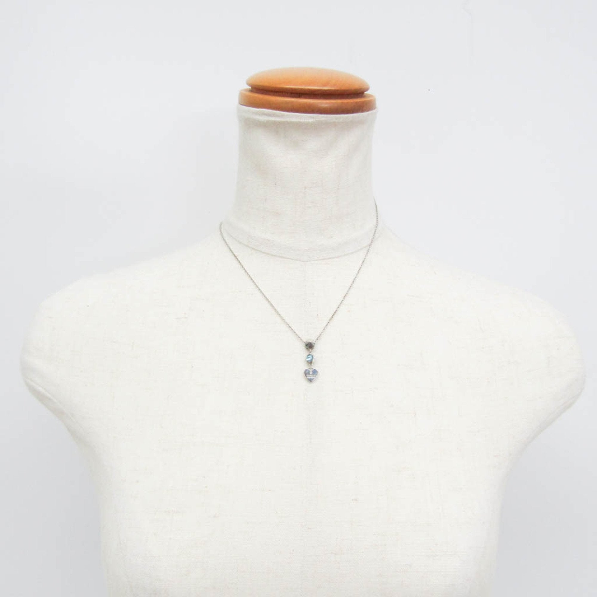 Gucci Silver Silver Necklace Jewelry (Pre-Owned)