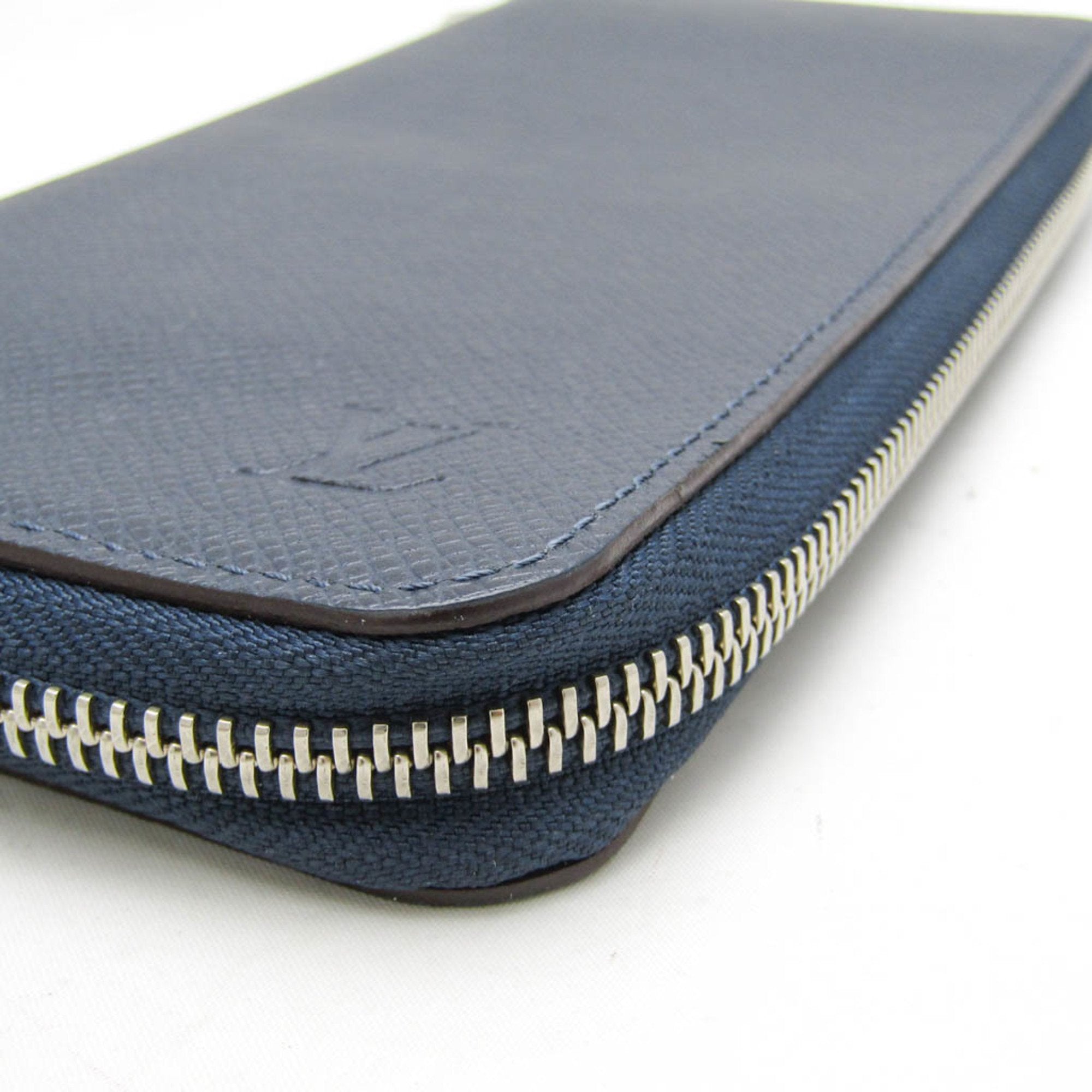 Louis Vuitton Zippy Wallet Navy Leather Wallet (Pre-Owned)