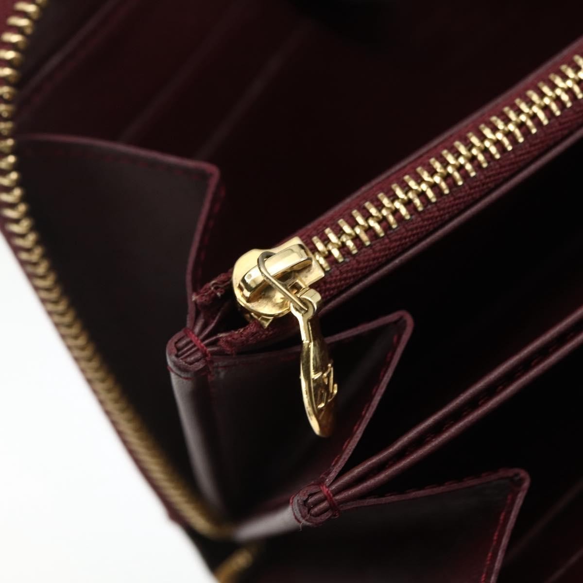 Louis Vuitton Zippy Leather Red Patent_Leather Wallets Accessory (Pre-Owned)
