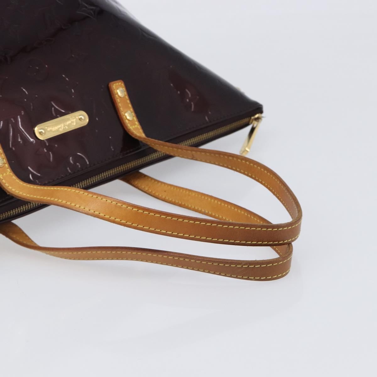 Louis Vuitton Bellevue Monogram Vernis Burgundy Patent_Leather Handbag (Pre-Owned)