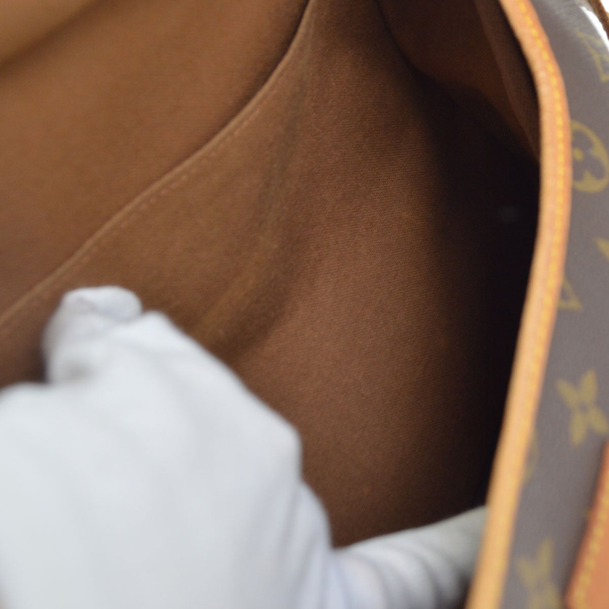 Louis Vuitton Saumur Monogram Brown Canvas Shoulder Bag Bag (Pre-Owned)