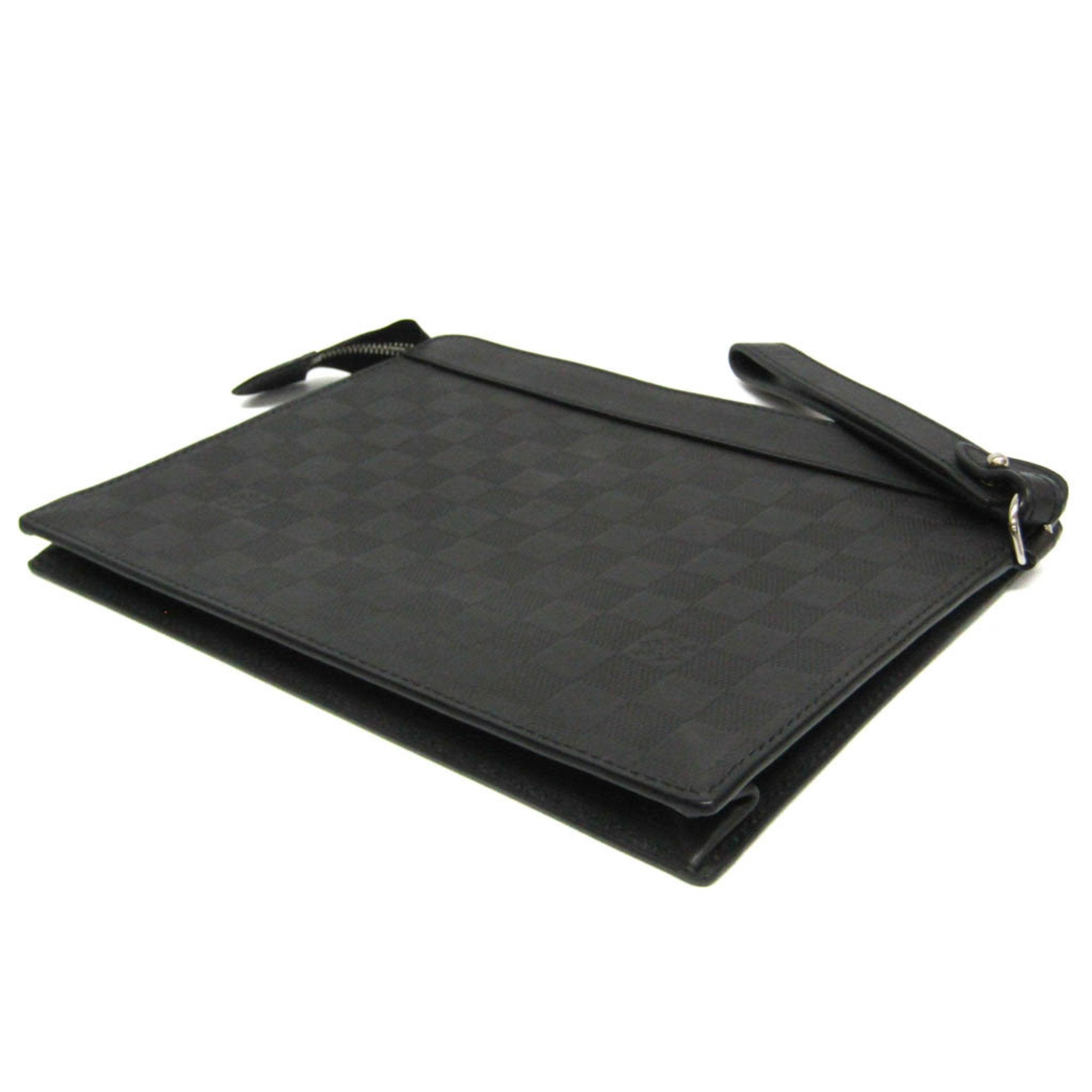Louis Vuitton Takeoff Black Canvas Clutch Bag (Pre-Owned)