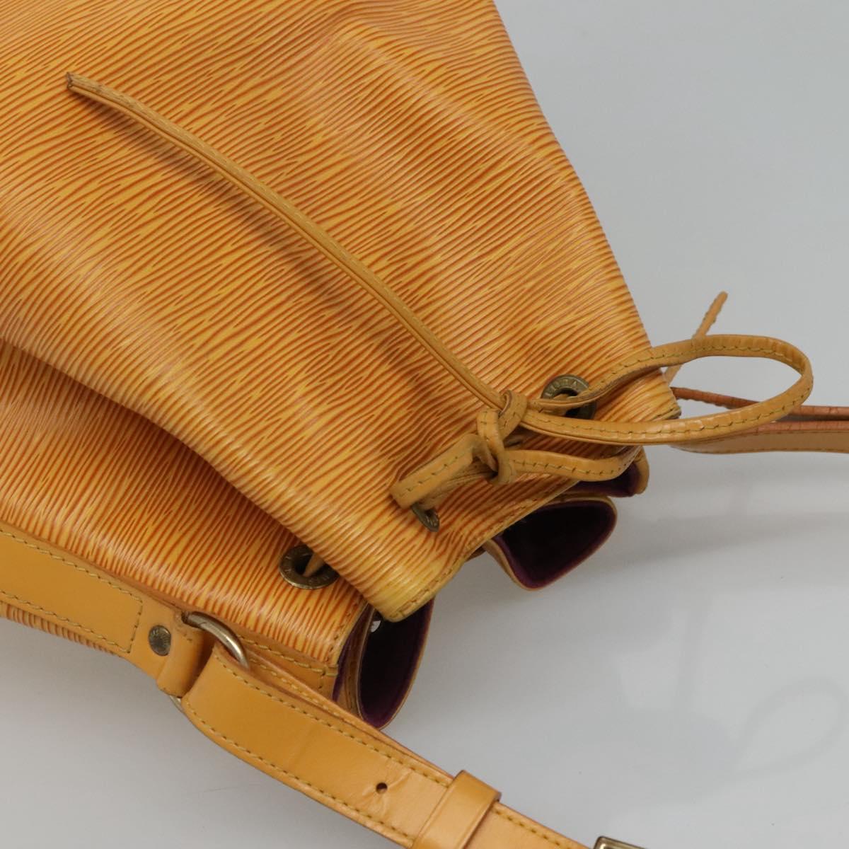 Louis Vuitton Petit Noé Yellow Leather Shoulder Bag (Pre-Owned)