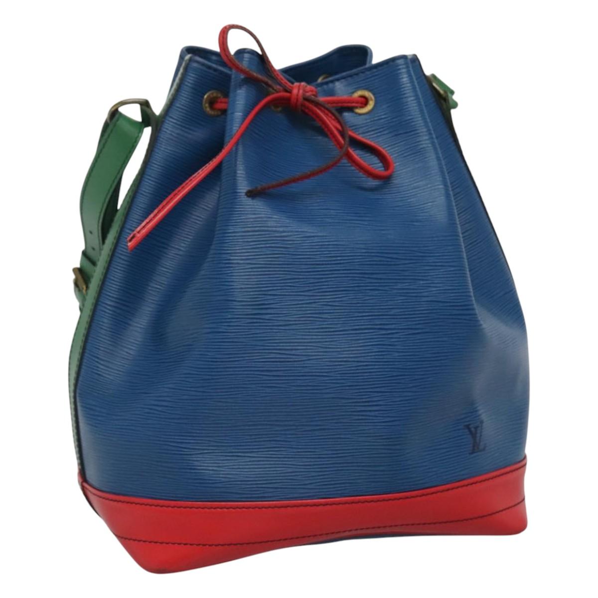 Louis Vuitton Noé Blue Leather Shoulder Bag (Pre-Owned)
