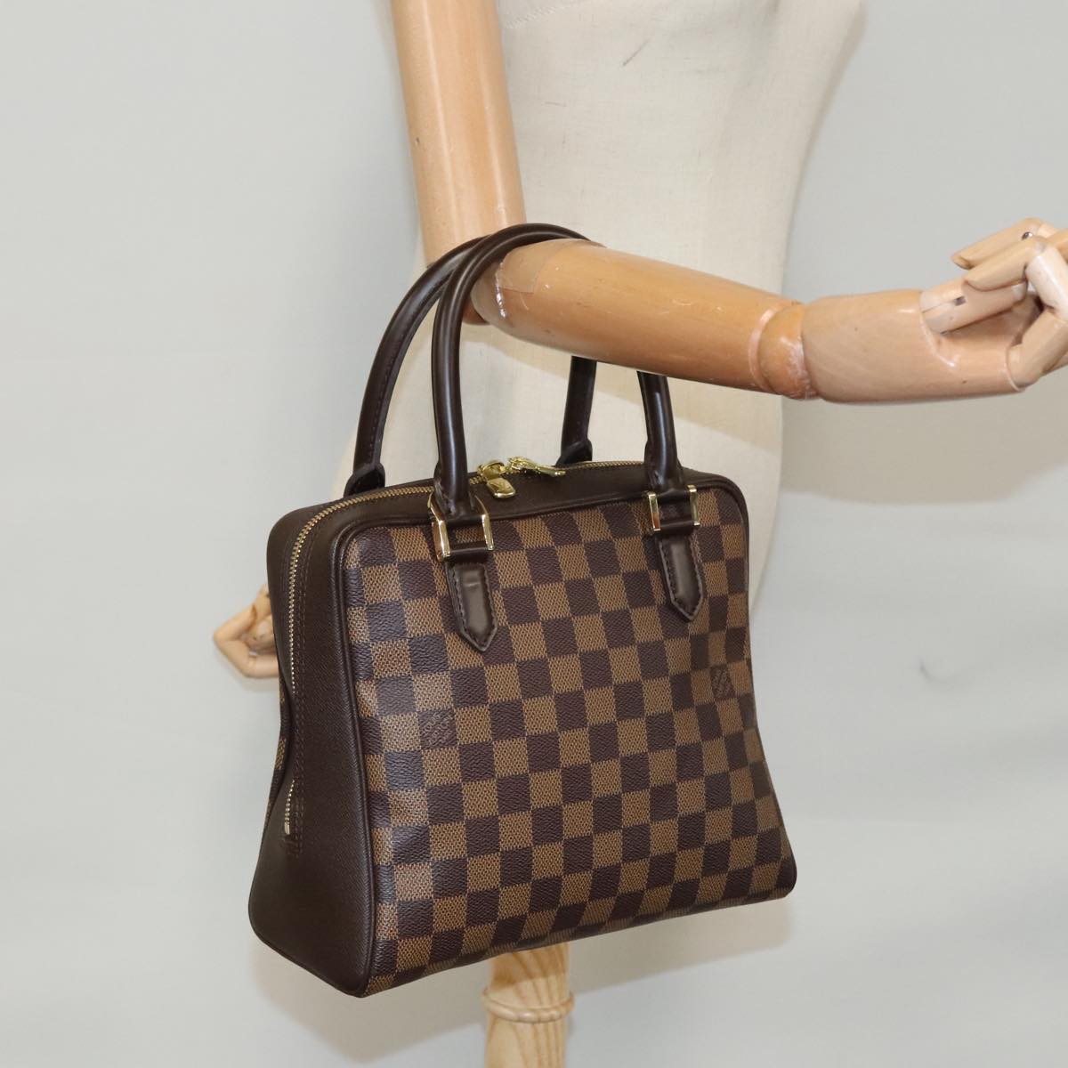 Louis Vuitton Brera Brown Canvas Handbag (Pre-Owned)