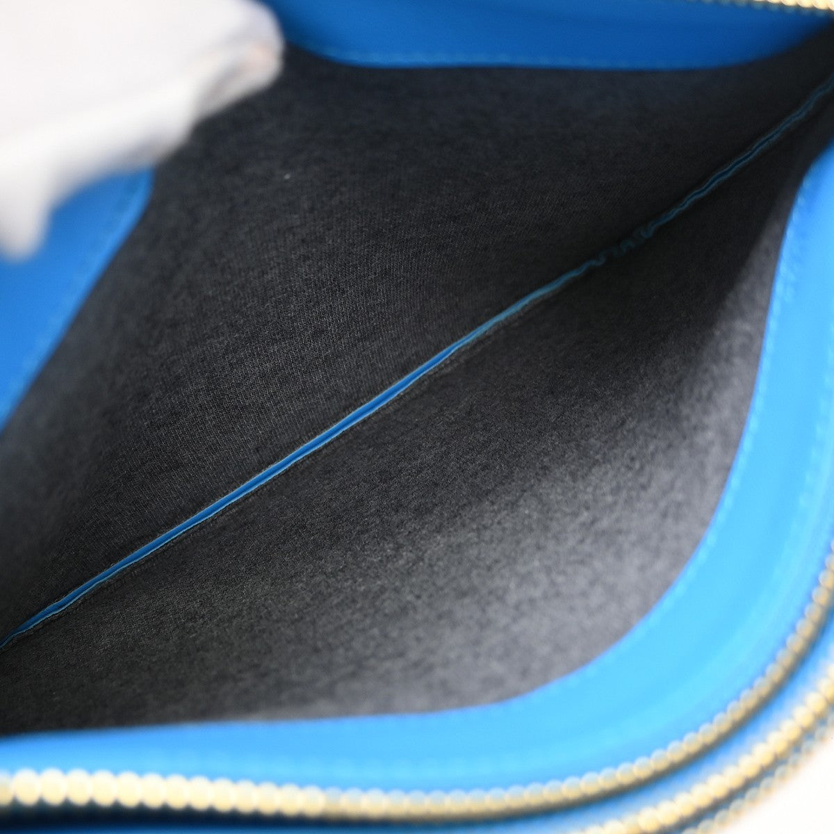 Celine Trio Leather Blue Leather Shoulder Bag Bag (Pre-Owned)