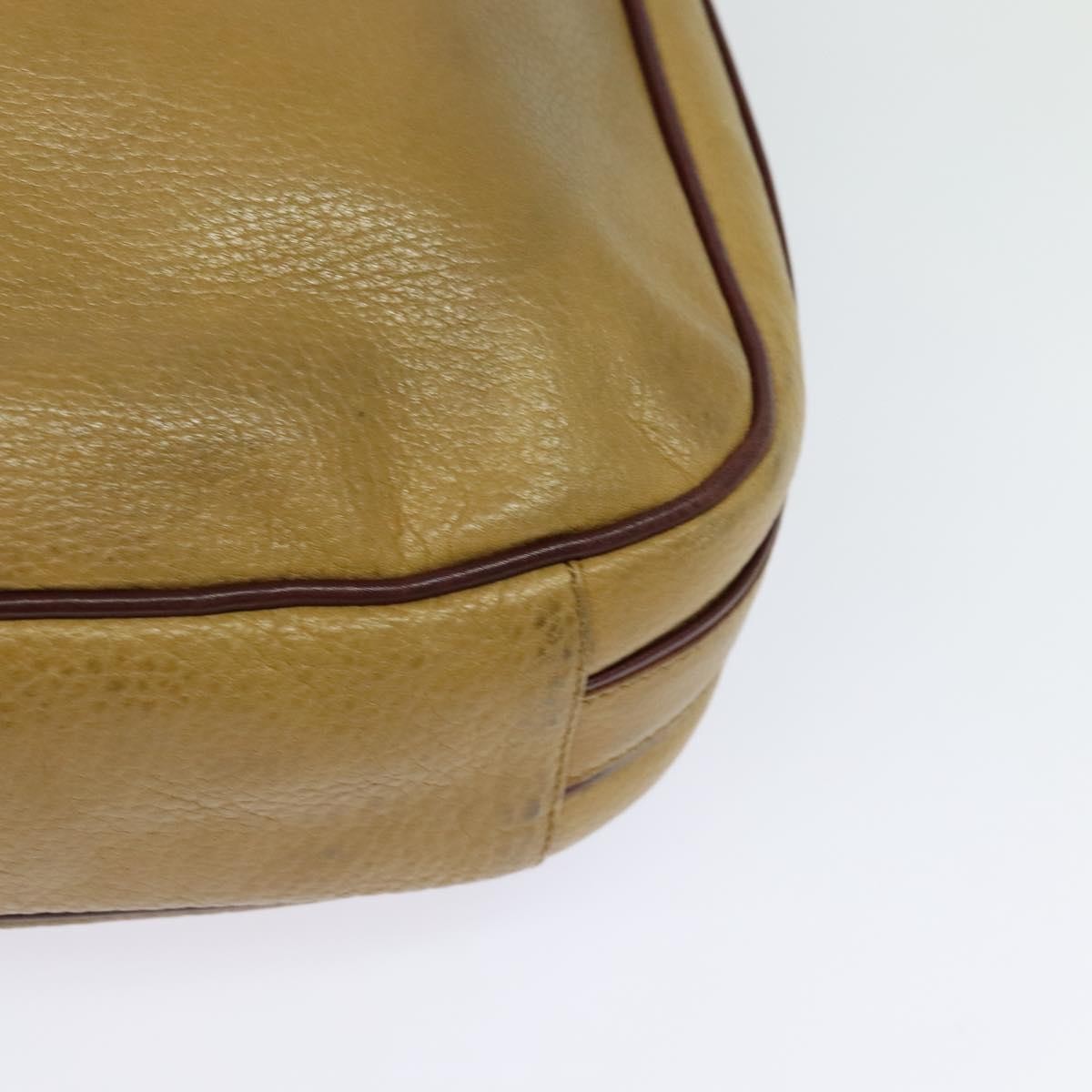 Cartier Tasseled Must De Cartier Leather Yellow Leather Shoulder Bag Bag (Pre-Owned)