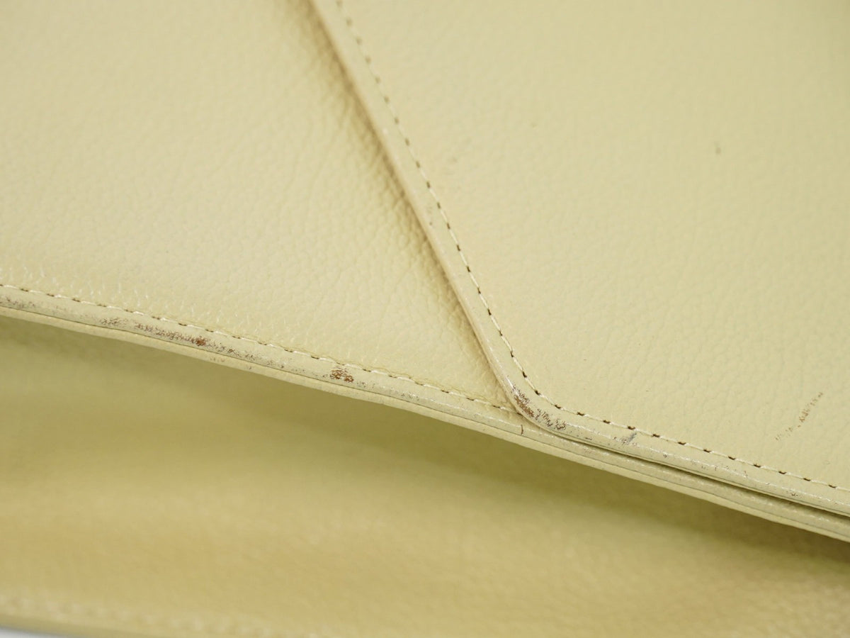 Saint Laurent Uptown Leather Beige Leather Crossbody Bag Bag (Pre-Owned)