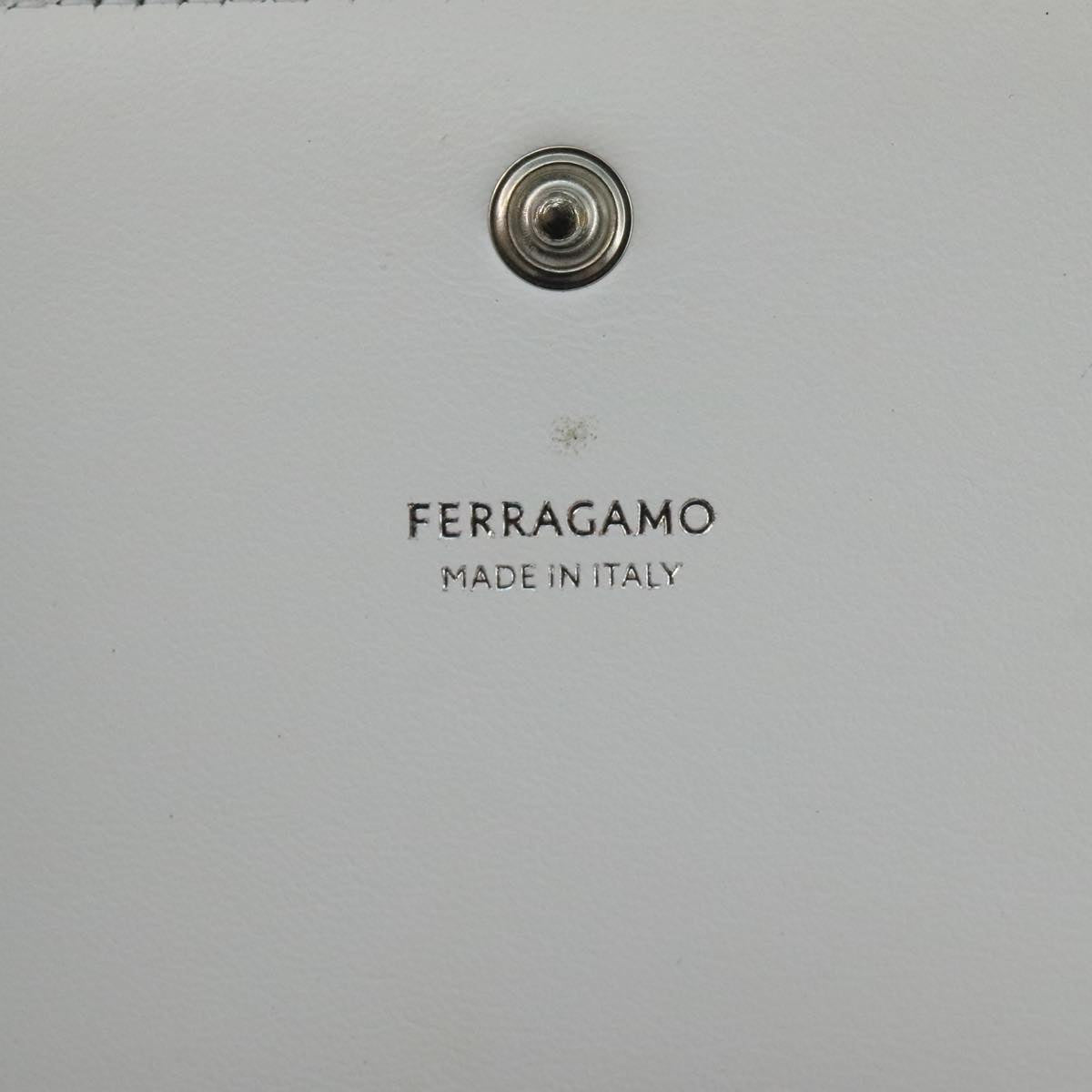 Salvatore Ferragamo White Leather Clutch Bag (Pre-Owned)