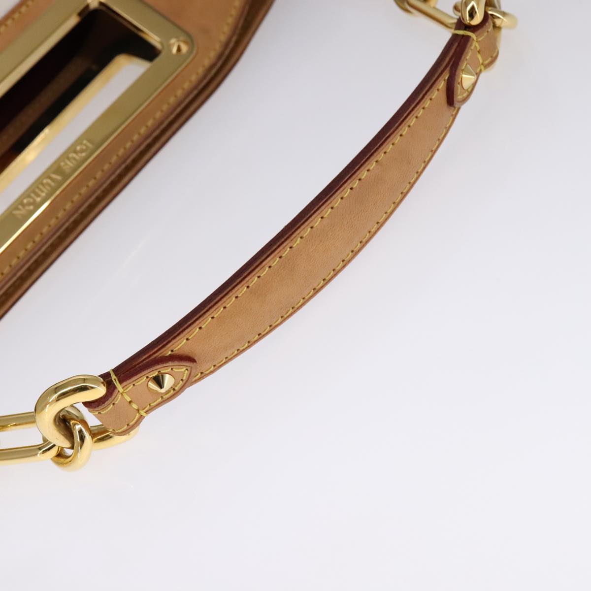 Louis Vuitton Judy White Canvas Shoulder Bag (Pre-Owned)