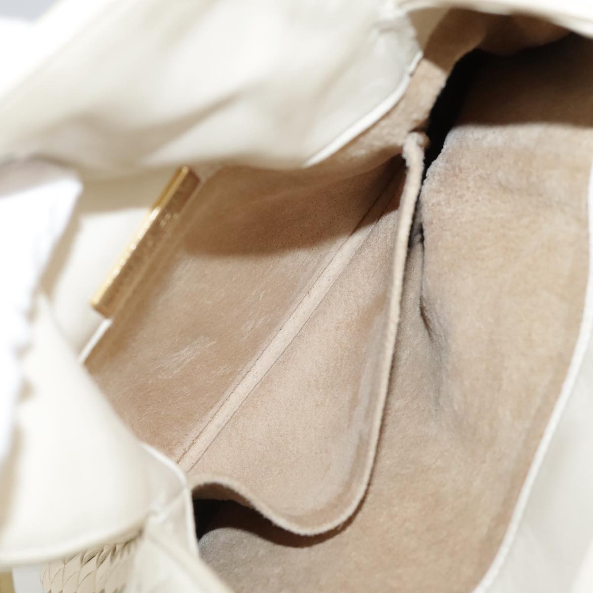 Bottega Veneta Beige Leather Handbag (Pre-Owned)