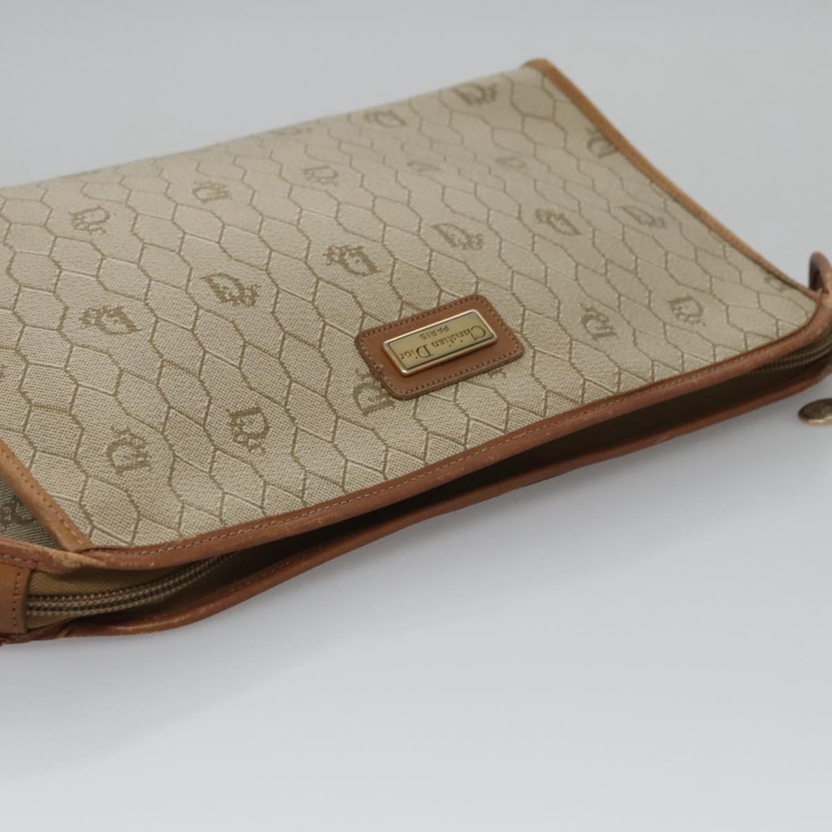Dior Honeycomb Beige Canvas Clutch Bag (Pre-Owned)