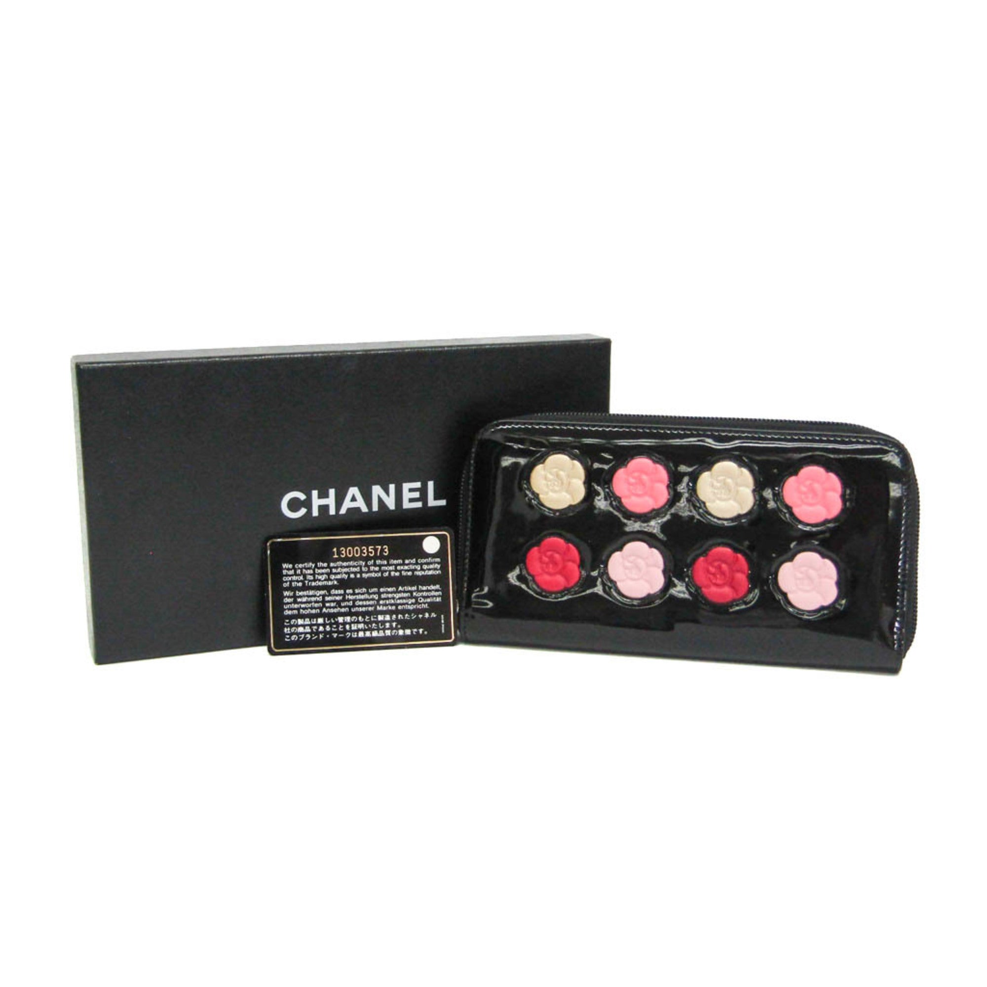 Chanel Black Patent Leather Wallet (Pre-Owned)