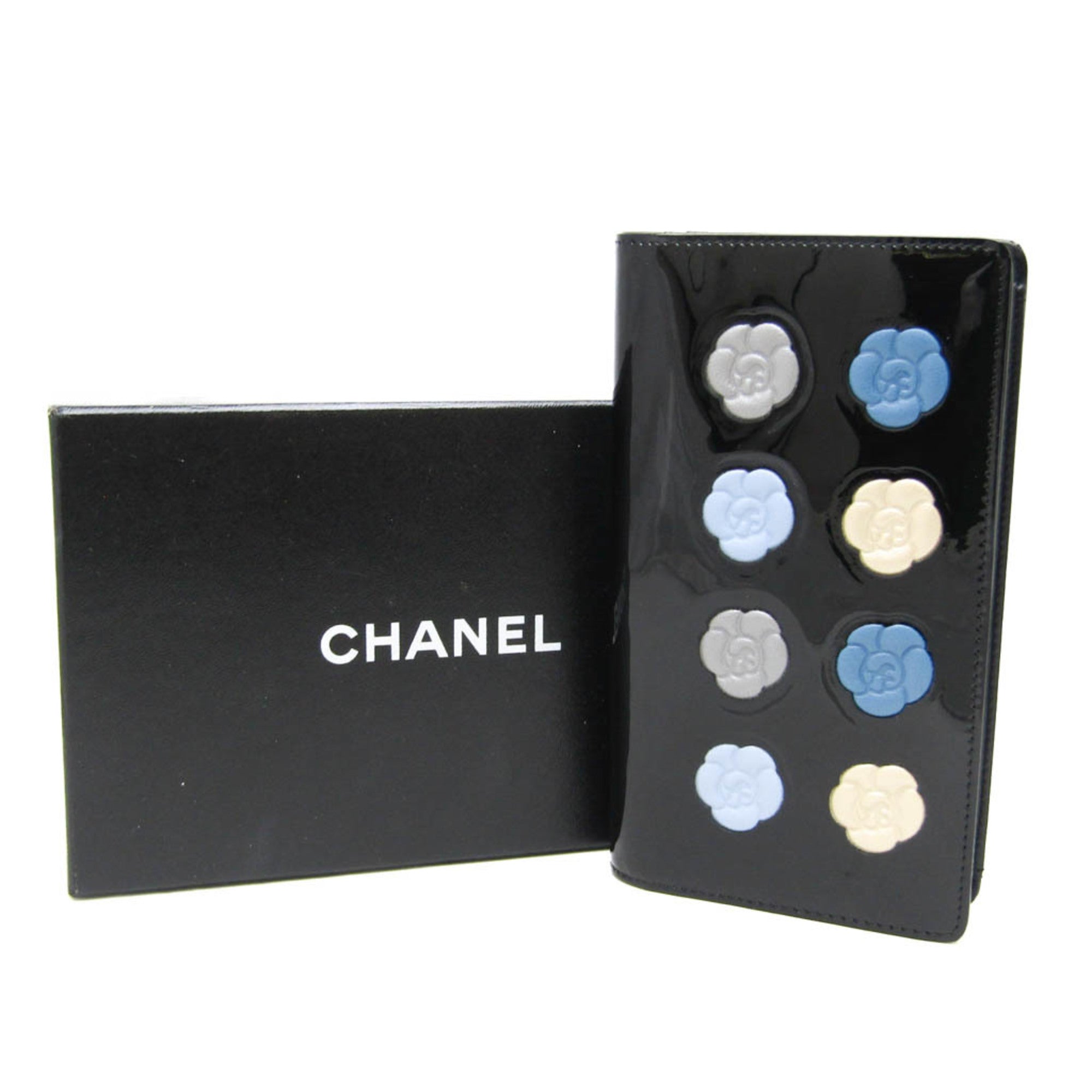Chanel Camellia Black Patent Leather Wallet (Pre-Owned)
