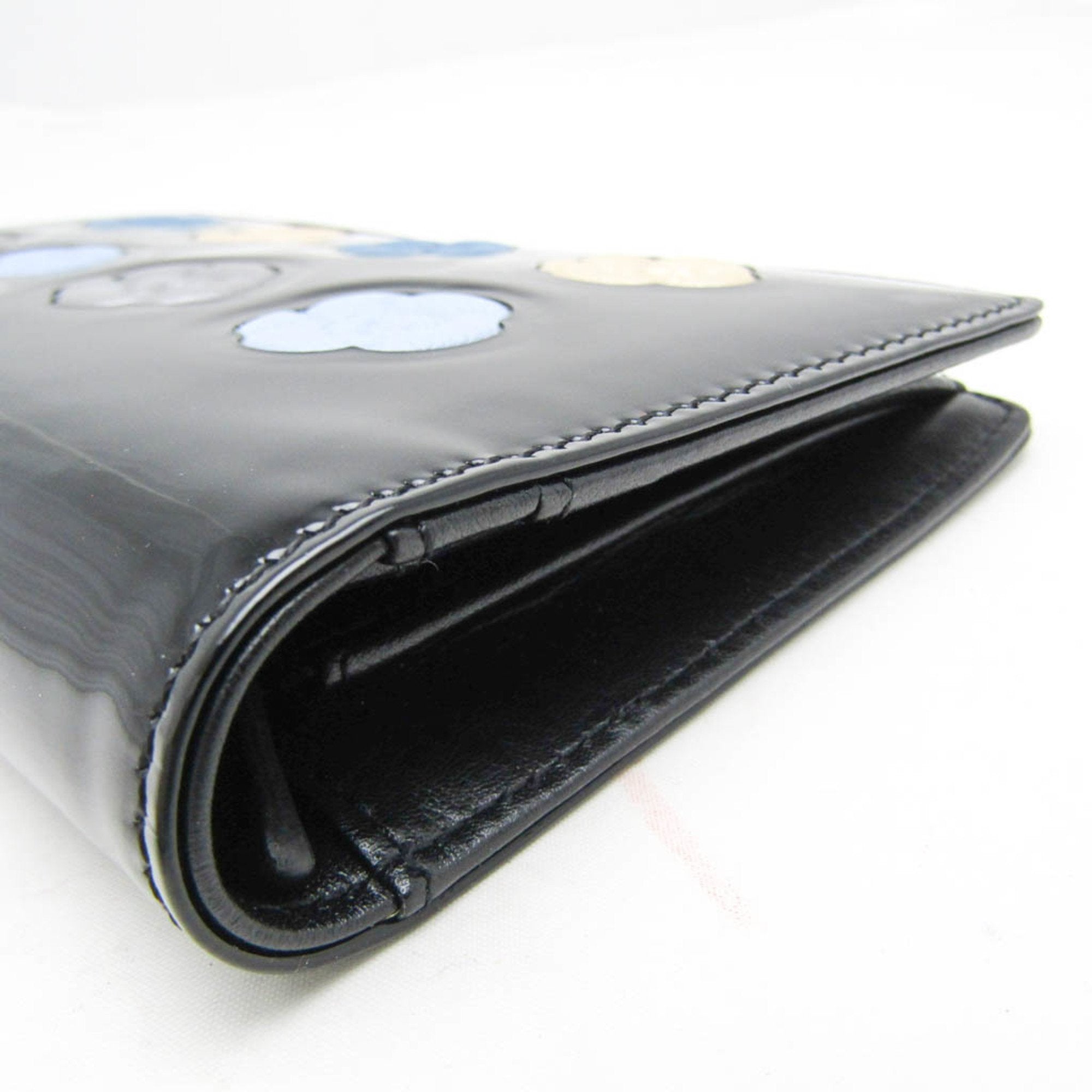 Chanel Camellia Black Patent Leather Wallet (Pre-Owned)