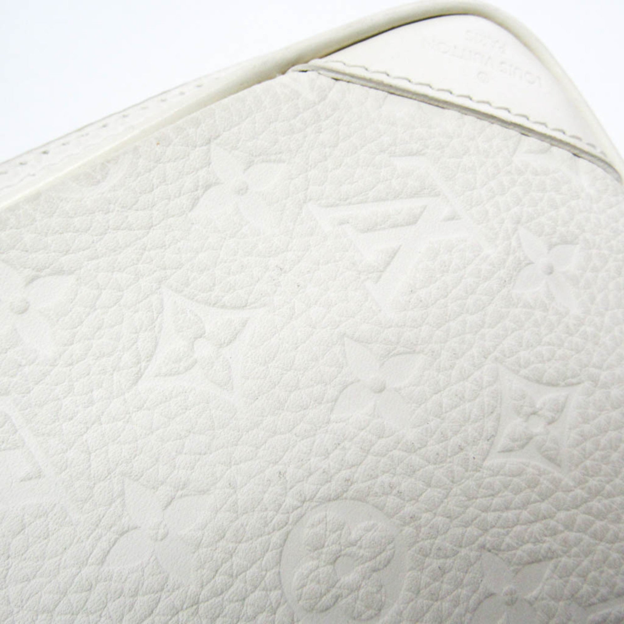 Louis Vuitton Utility Side White Leather Shoulder Bag (Pre-Owned)