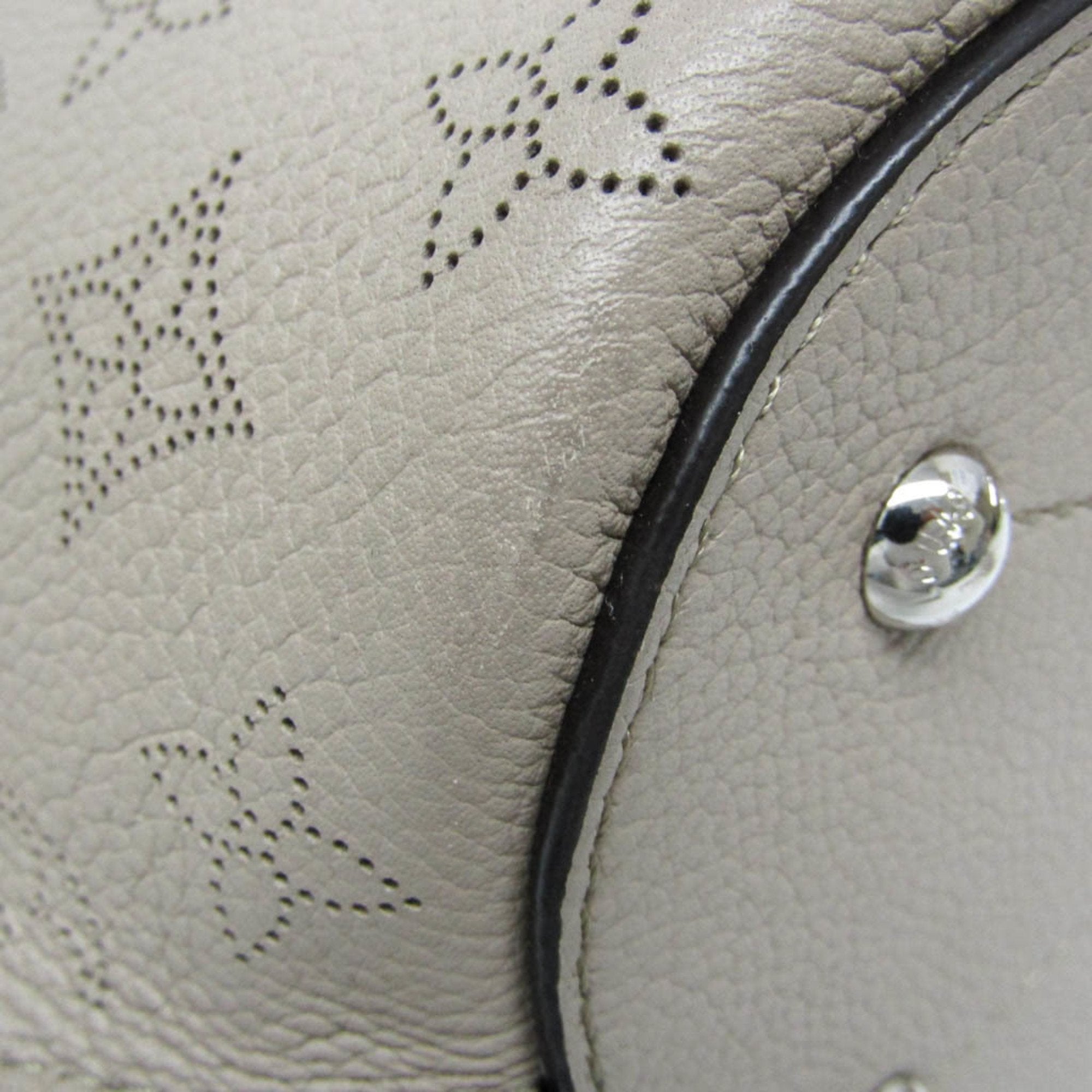 Louis Vuitton Mahina Ecru Leather Handbag (Pre-Owned)
