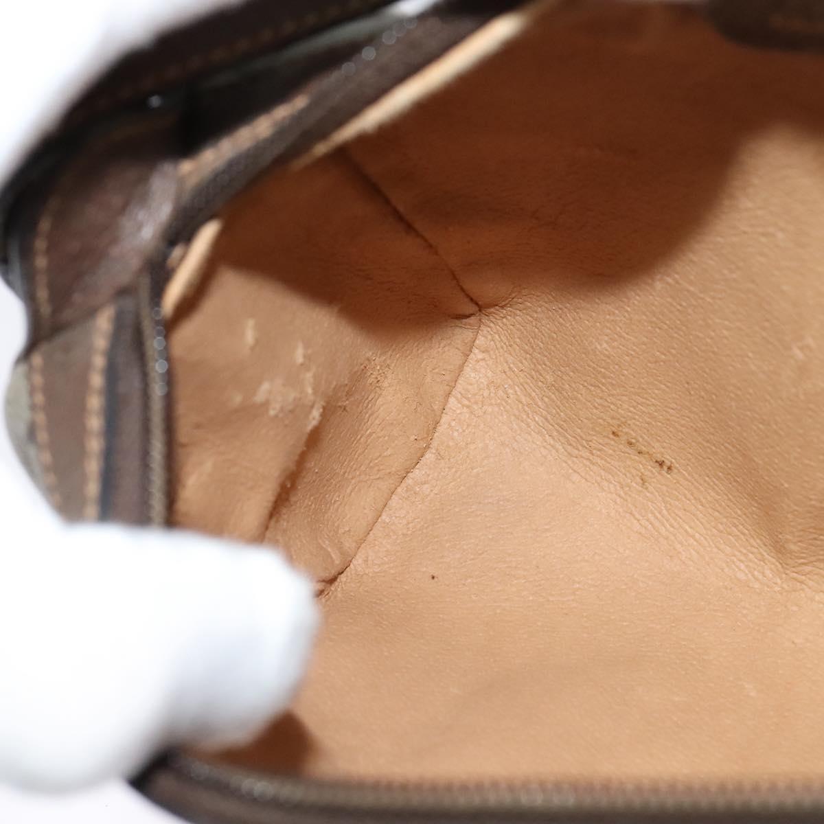 Gucci Shelly Beige Canvas Shoulder Bag (Pre-Owned)