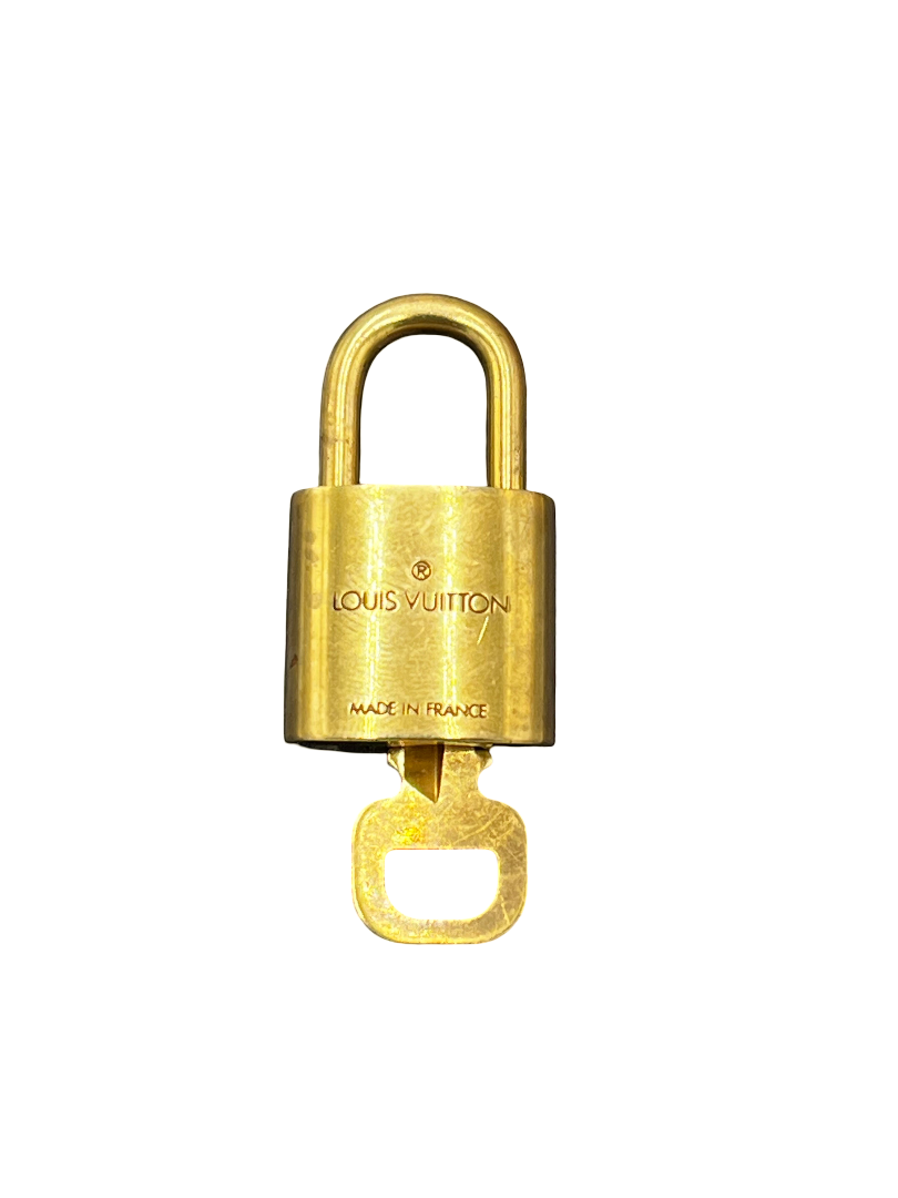 Louis Vuitton Padlock And Key Logo Metal Gold Metal Charms And Keychains Accessory (Pre-Owned)