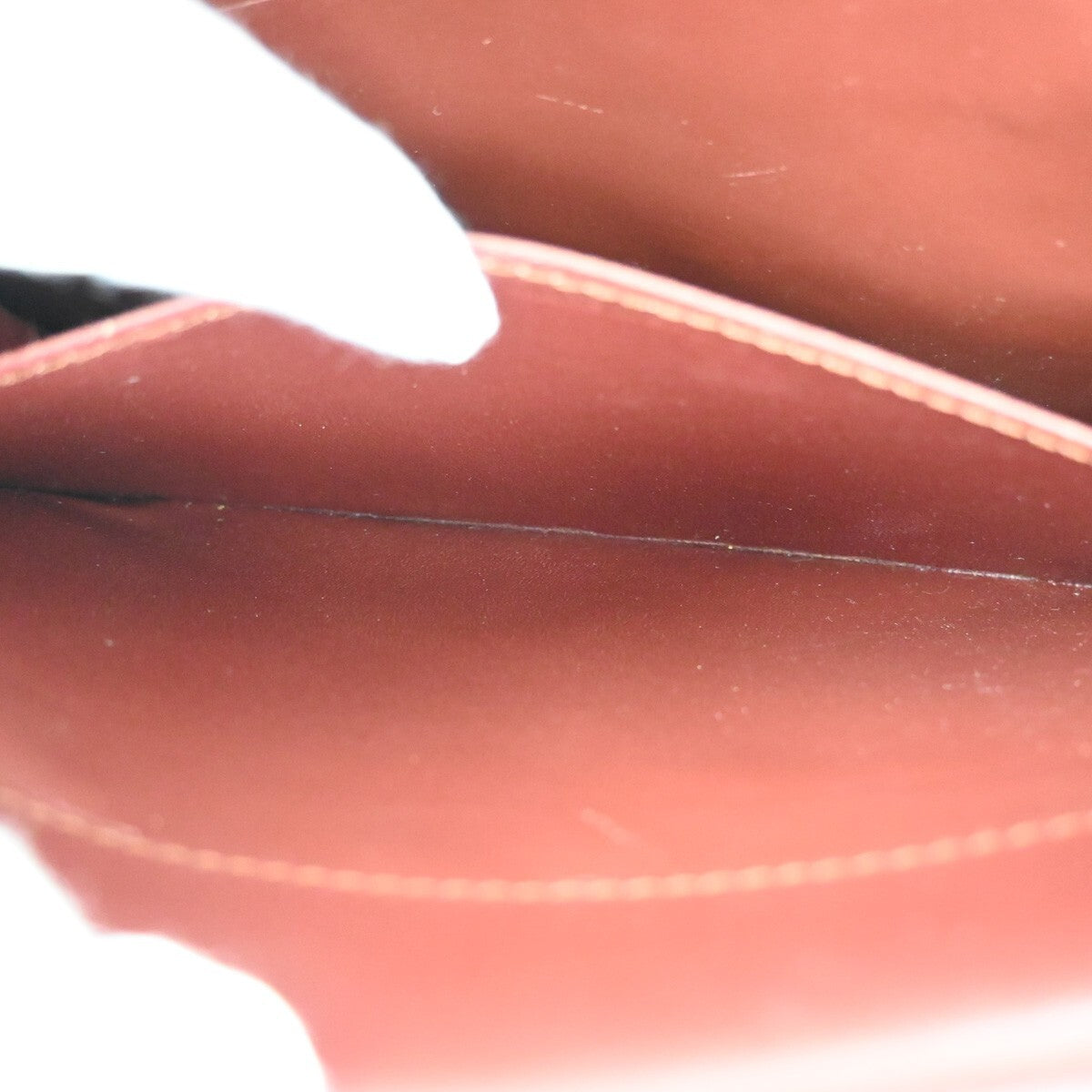 Cartier Must De Cartier Burgundy Leather Shoulder Bag (Pre-Owned)