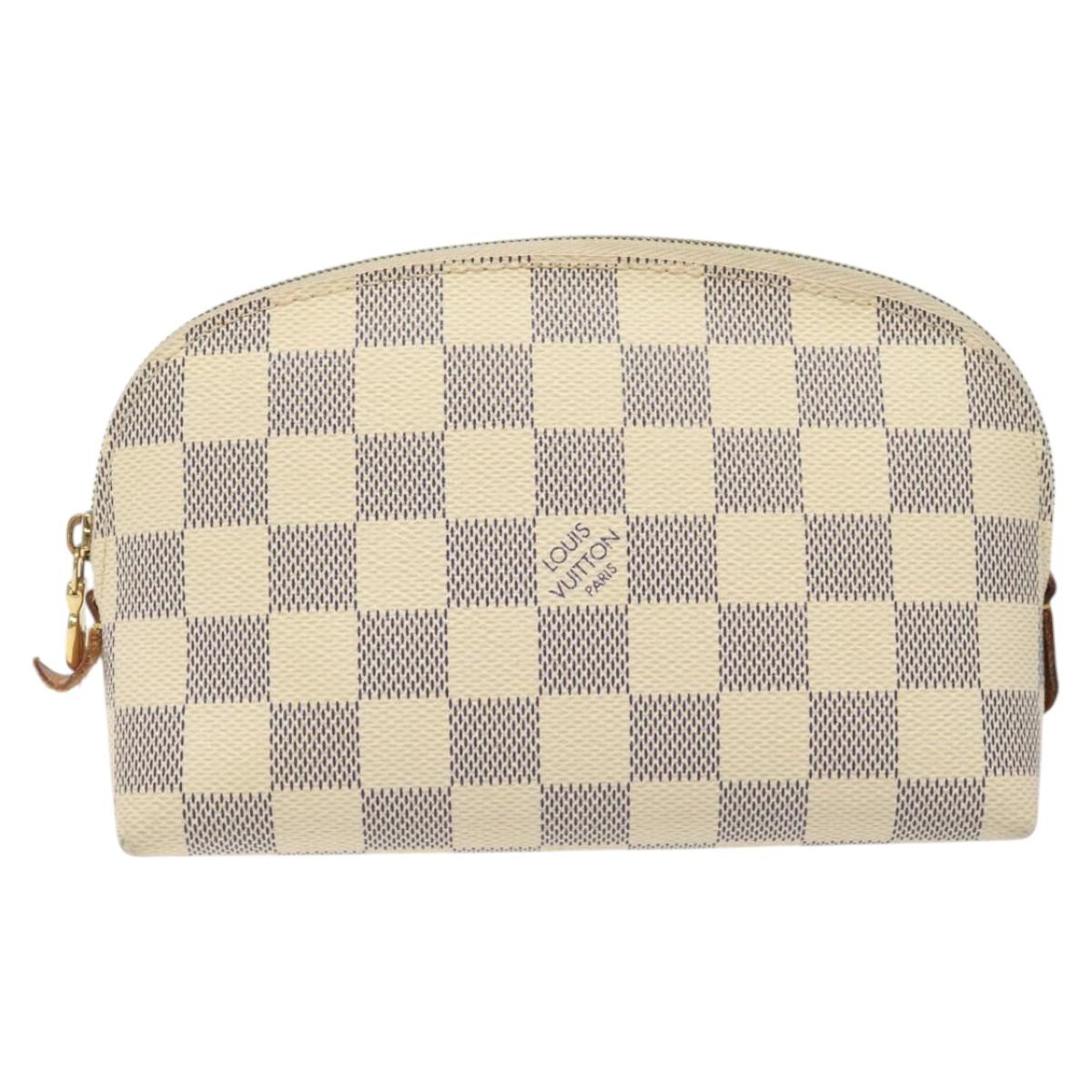 Louis Vuitton Cosmetic Pouch White Canvas Clutch Bag (Pre-Owned)