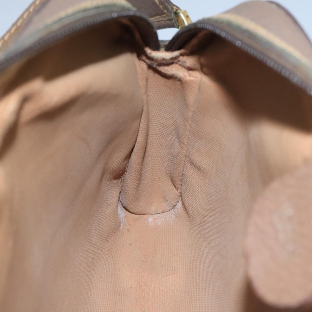 Gucci Gg Supreme Beige Canvas Shoulder Bag (Pre-Owned)