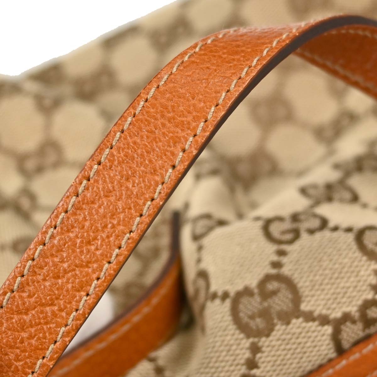 Gucci Zip Around Bowling Gg Canvas Beige Canvas Handbag (Pre-Owned)