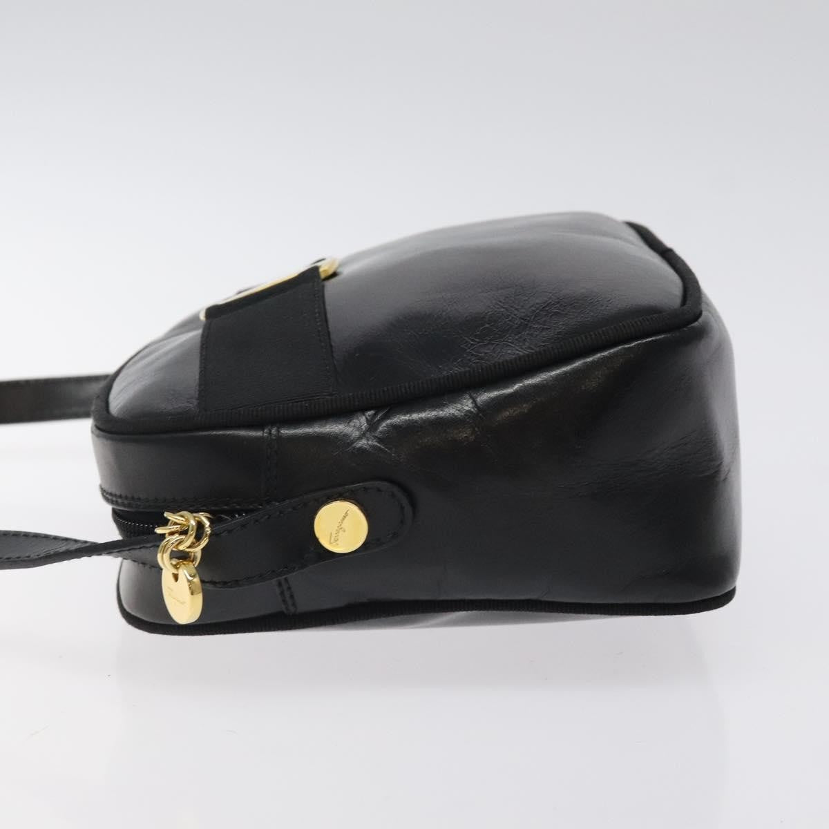 Salvatore Ferragamo Vara Bow Camera Leather Black Leather Shoulder Bag Bag (Pre-Owned)