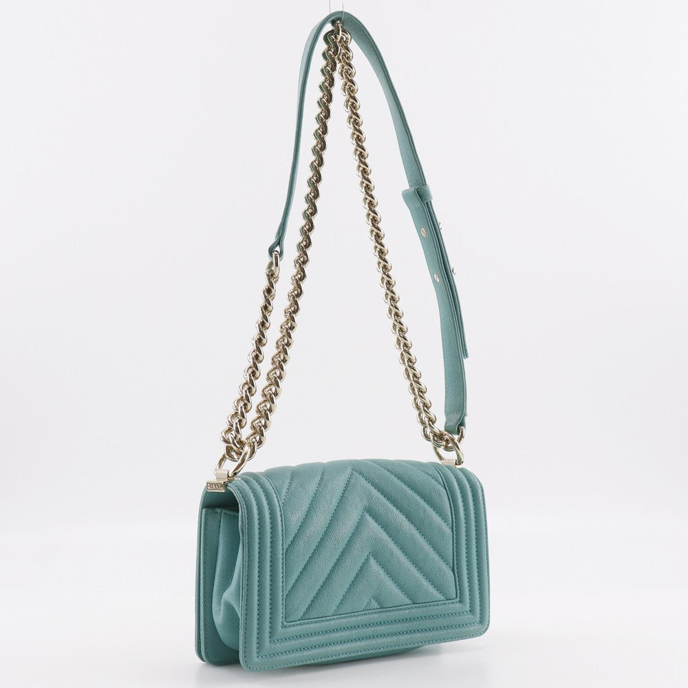 Chanel Boy Caviar Green Leather Shoulder Bag Bag (Pre-Owned)