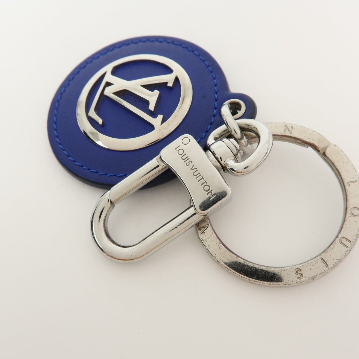 Louis Vuitton Lv Circle Bag Charm And Key Holder Metal Blue Leather Charms And Keychains Accessory (Pre-Owned)