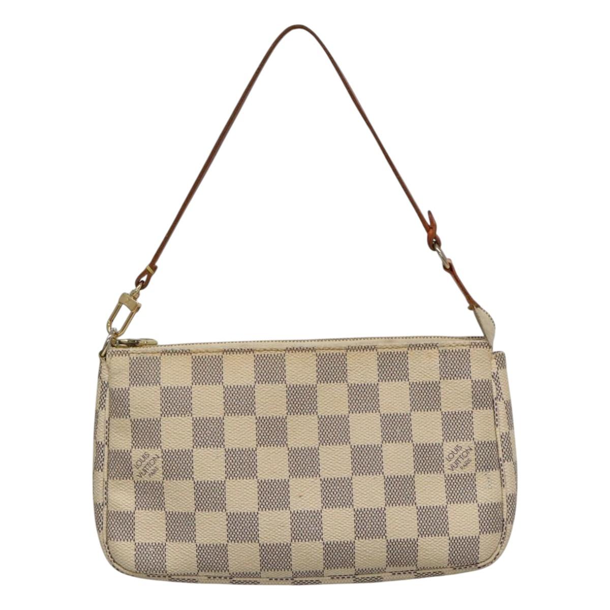 Louis Vuitton Pochette Accessoire White Canvas Clutch Bag (Pre-Owned)