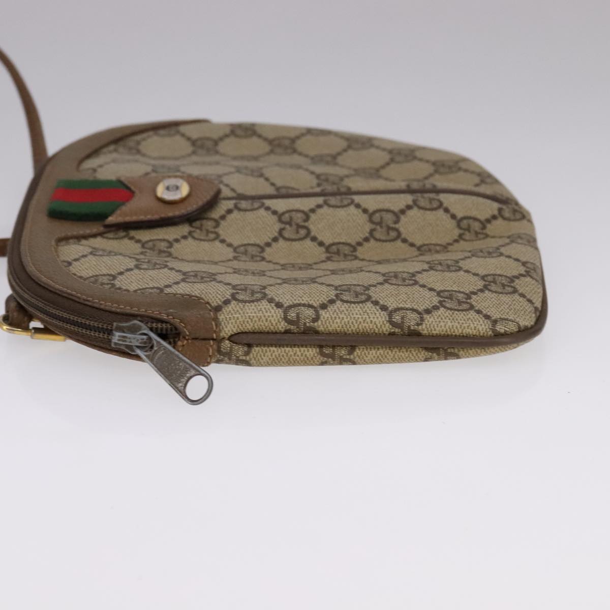 Gucci Gg Canvas Beige Canvas Shoulder Bag (Pre-Owned)