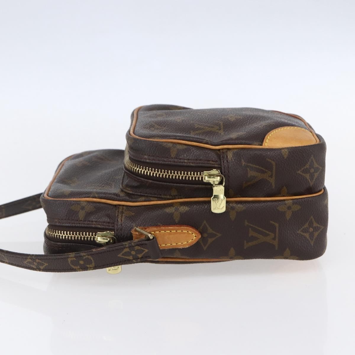 Louis Vuitton Amazone Monogram Canvas Brown Canvas Shoulder Bag Bag (Pre-Owned)