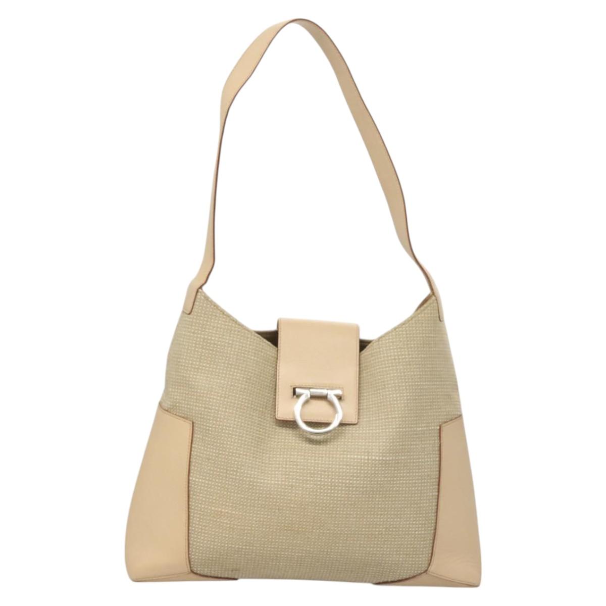 Salvatore Ferragamo Gancini Beige Leather Shoulder Bag (Pre-Owned)