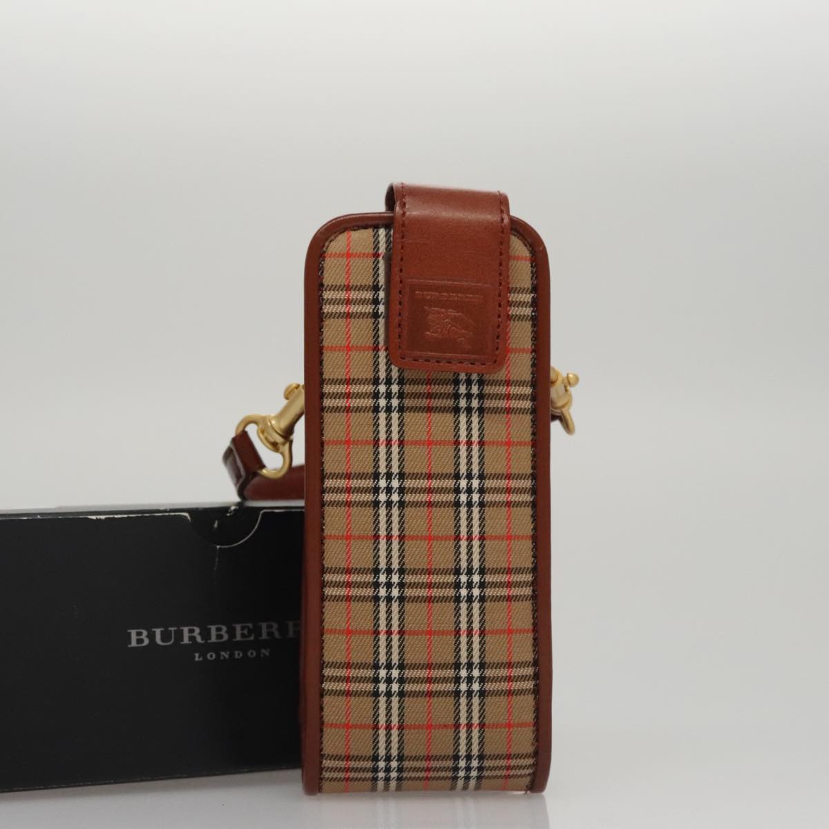 Burberry Nova Check Beige Canvas Clutch Bag (Pre-Owned)