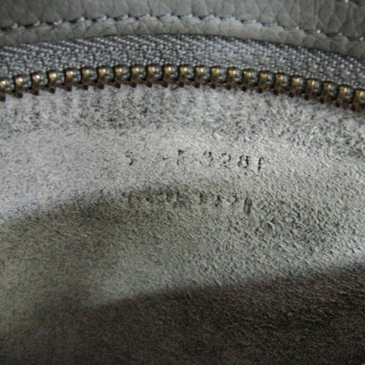 Celine Luggage Smooth Leather Gray Leather Handbag (Pre-Owned)