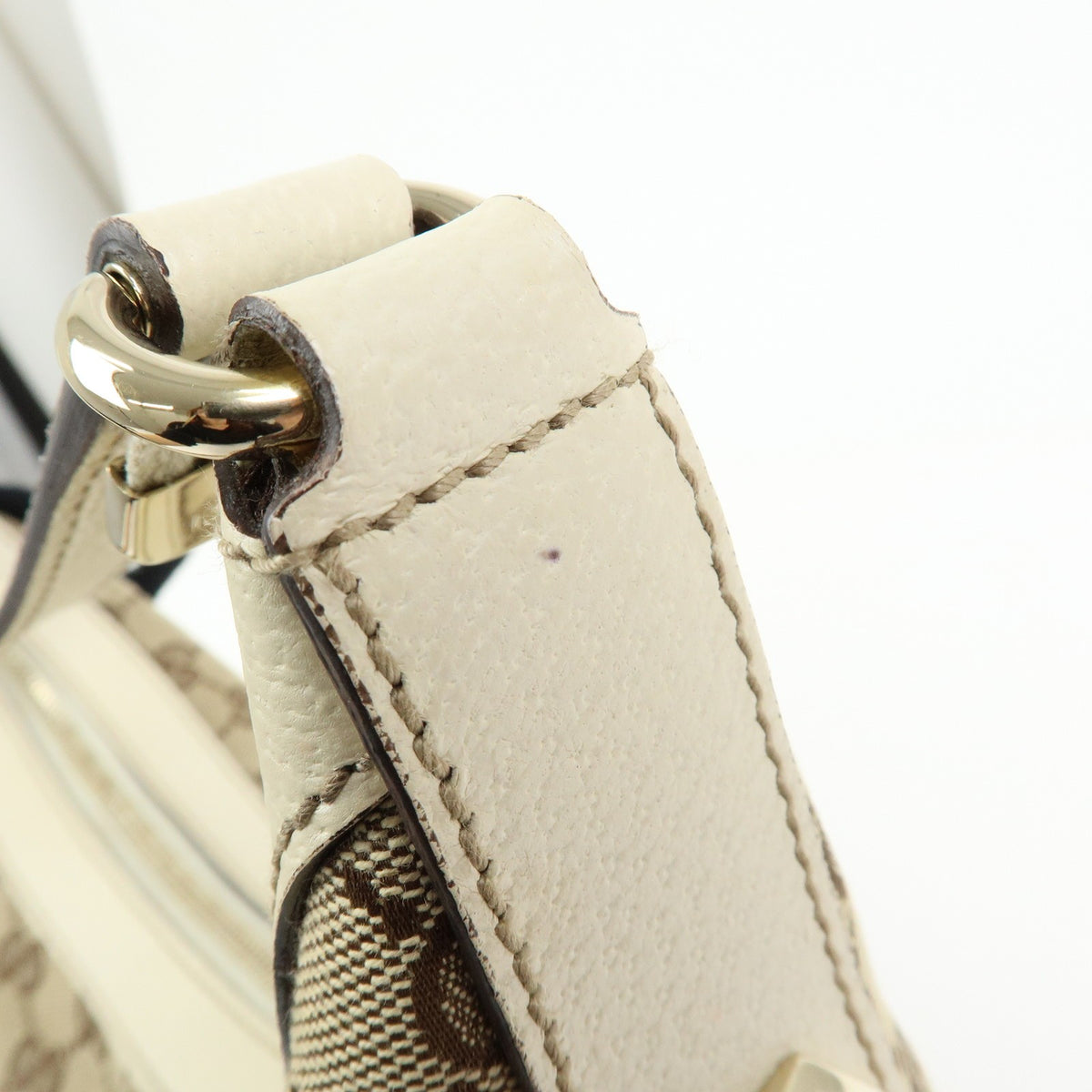 Gucci Shoulder Canvas Beige Canvas Shoulder Bag Bag (Pre-Owned)