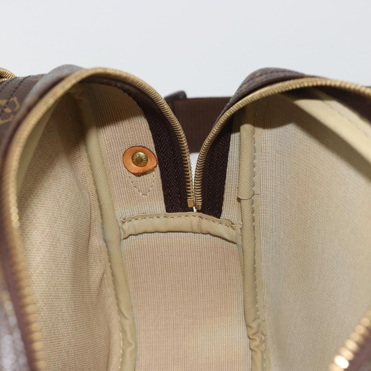 Louis Vuitton Reporter Monogram Canvas Brown Canvas Handbag (Pre-Owned)