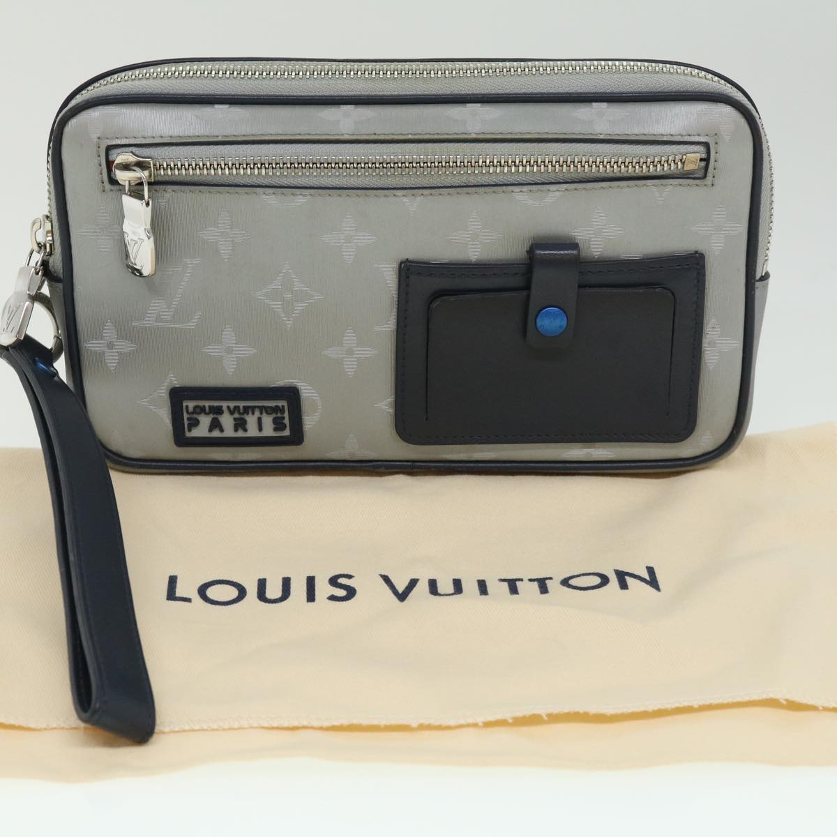 Louis Vuitton Alpha Silver Synthetic Clutch Bag (Pre-Owned)