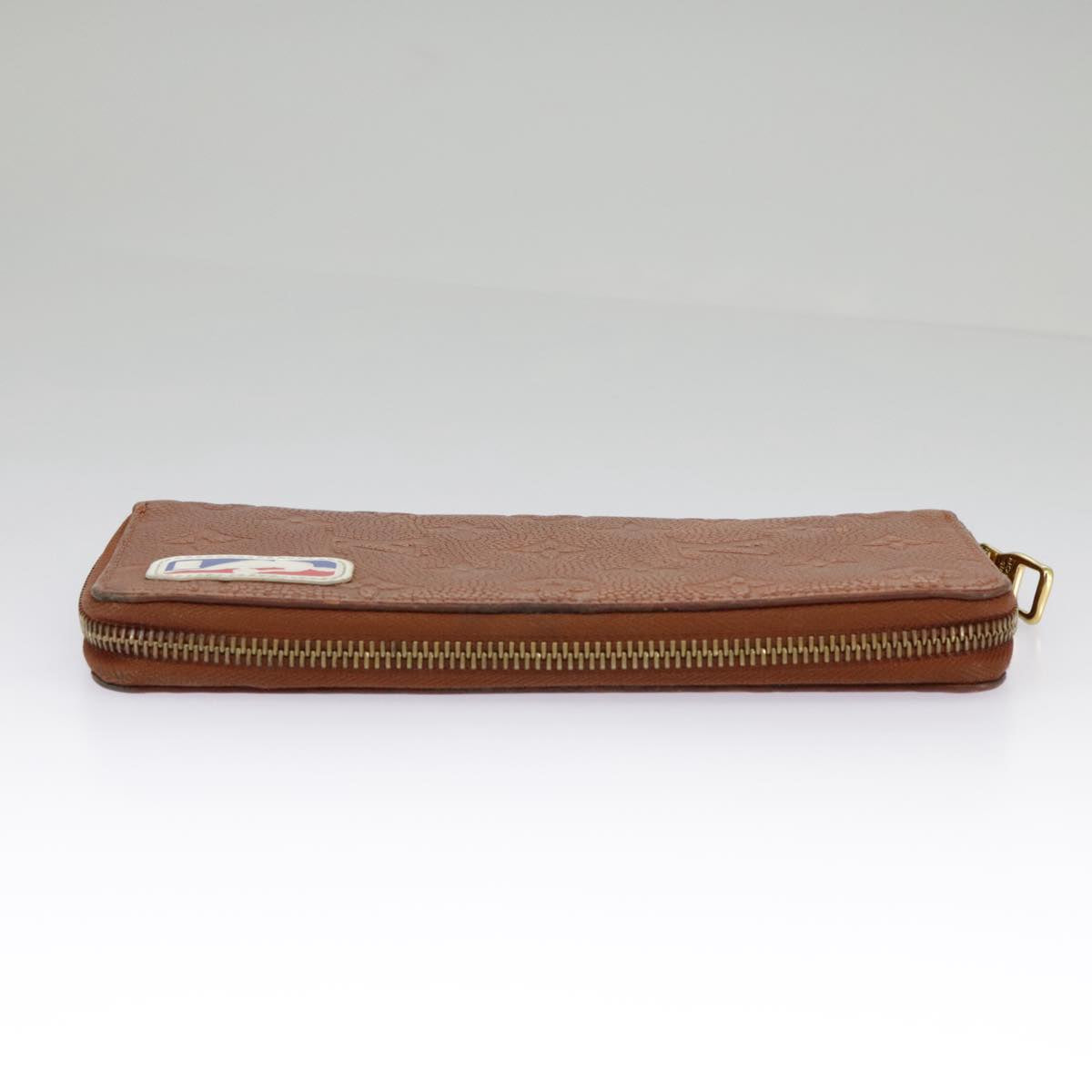 Louis Vuitton Zippy Wallet Vertical Brown Leather Wallet (Pre-Owned)