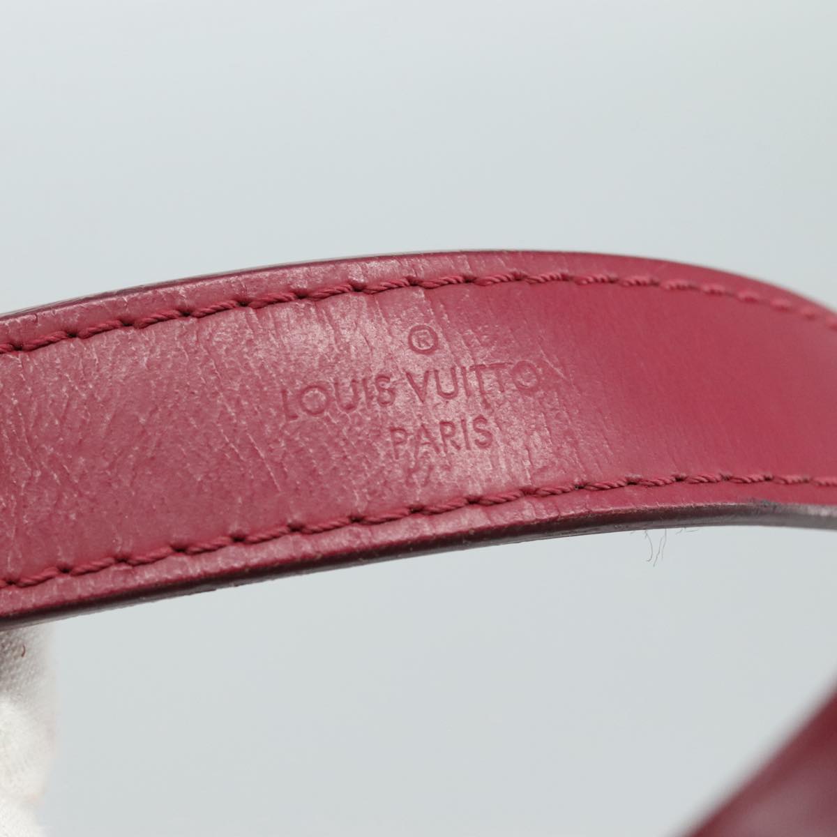Louis Vuitton Noé Bb Burgundy Leather Shoulder Bag (Pre-Owned)