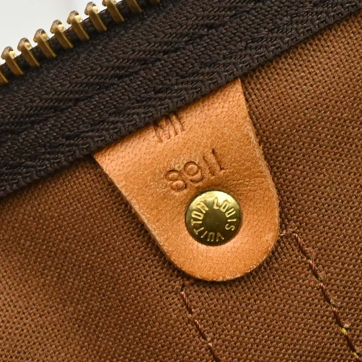 Louis Vuitton Keepall Monogram Canvas Brown Canvas Travel Bag Bag (Pre-Owned)
